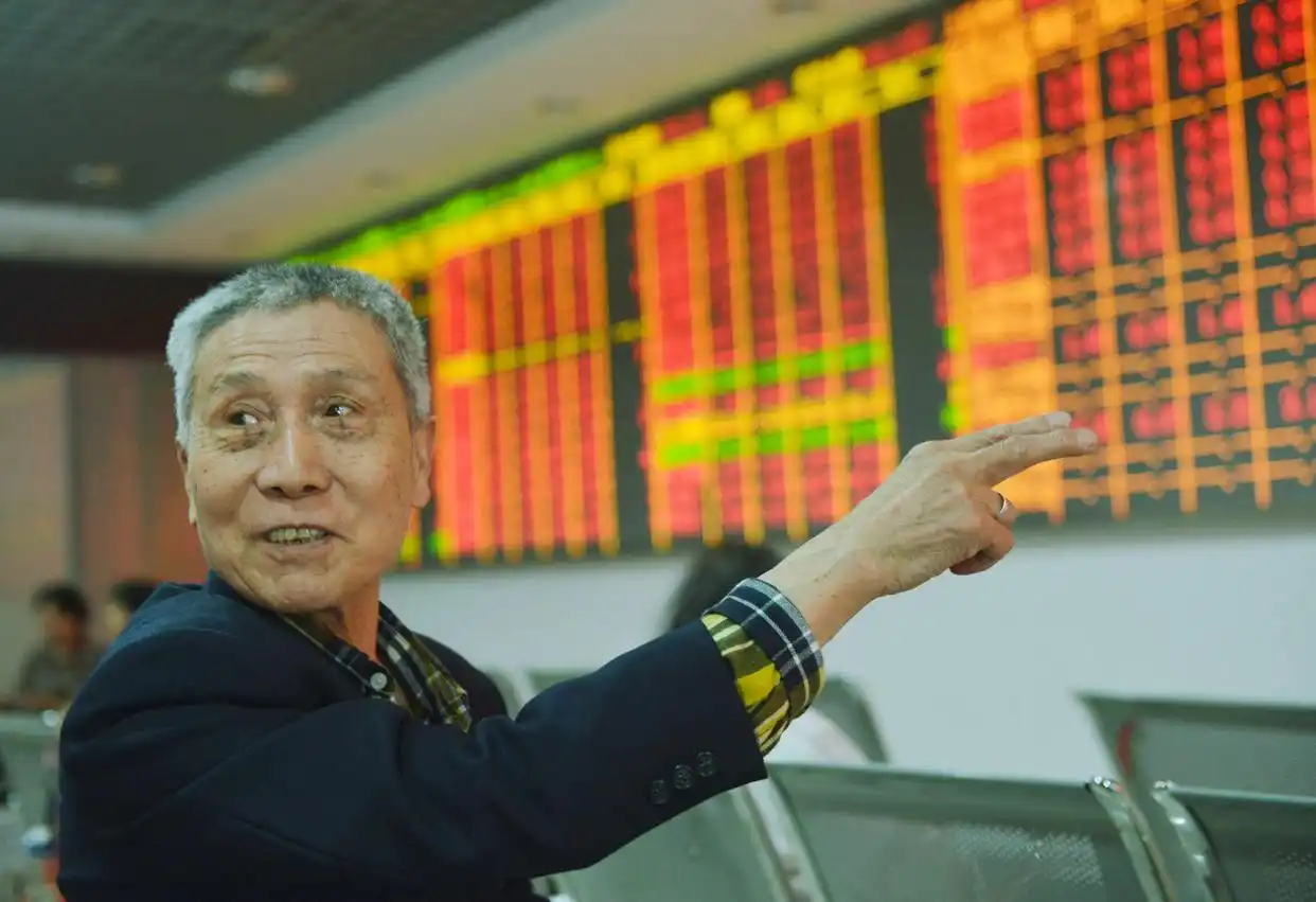 A股散户亏损原因_炒股能赚钱吗_老股民投资策略